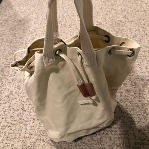 White canvas tote Eddie Bauer